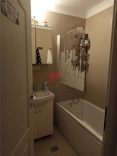 Pod Constanta bloc 2012